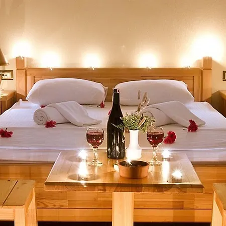 Doada מלון דטקה